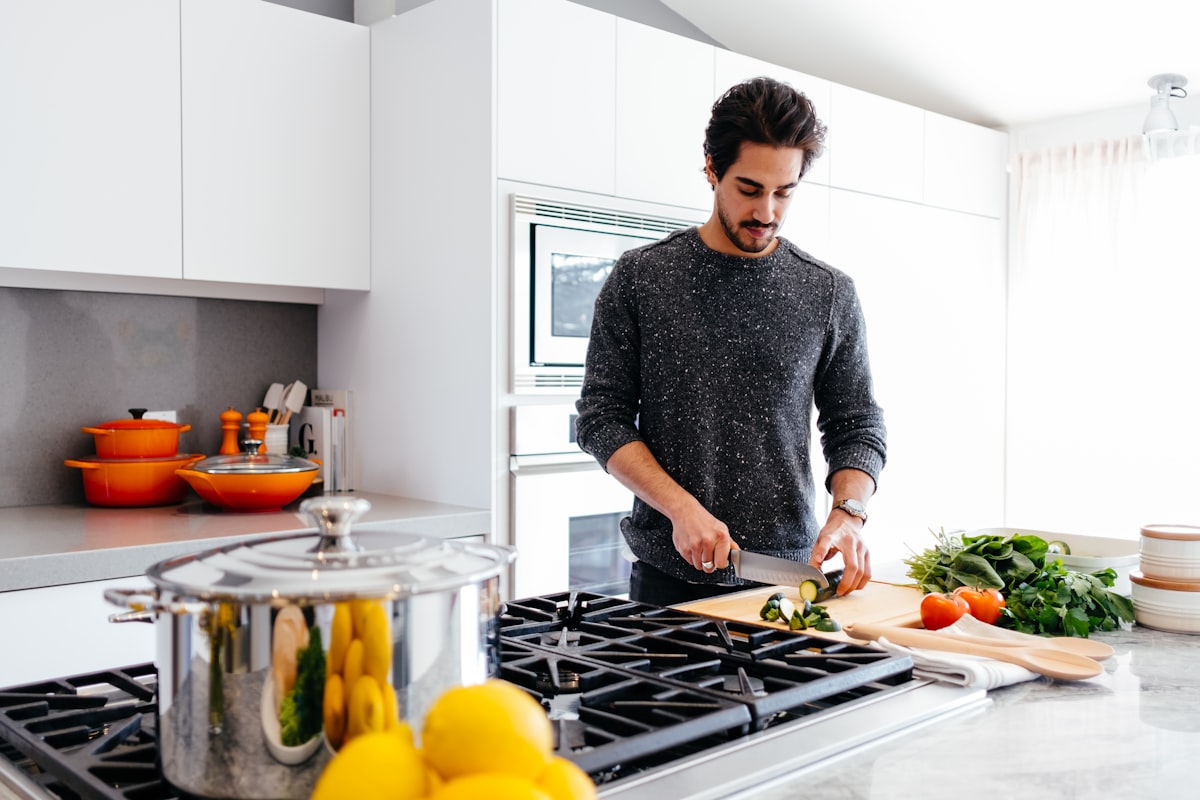 Men's health and nutrition expert guidance